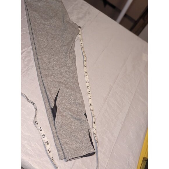 Nike Women's Grey Leggings Size Small "Just Do It" Big Logo Spellout On Leg - Picture 14 of 15